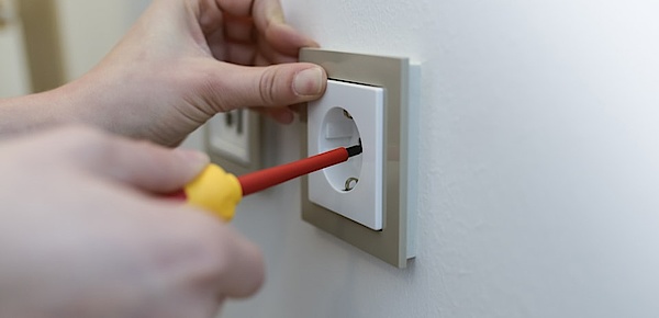 Elektro­installation bei Elektro Stier GmbH in Frankfurt
